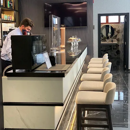 Abba Ξενοδοχείο 4*